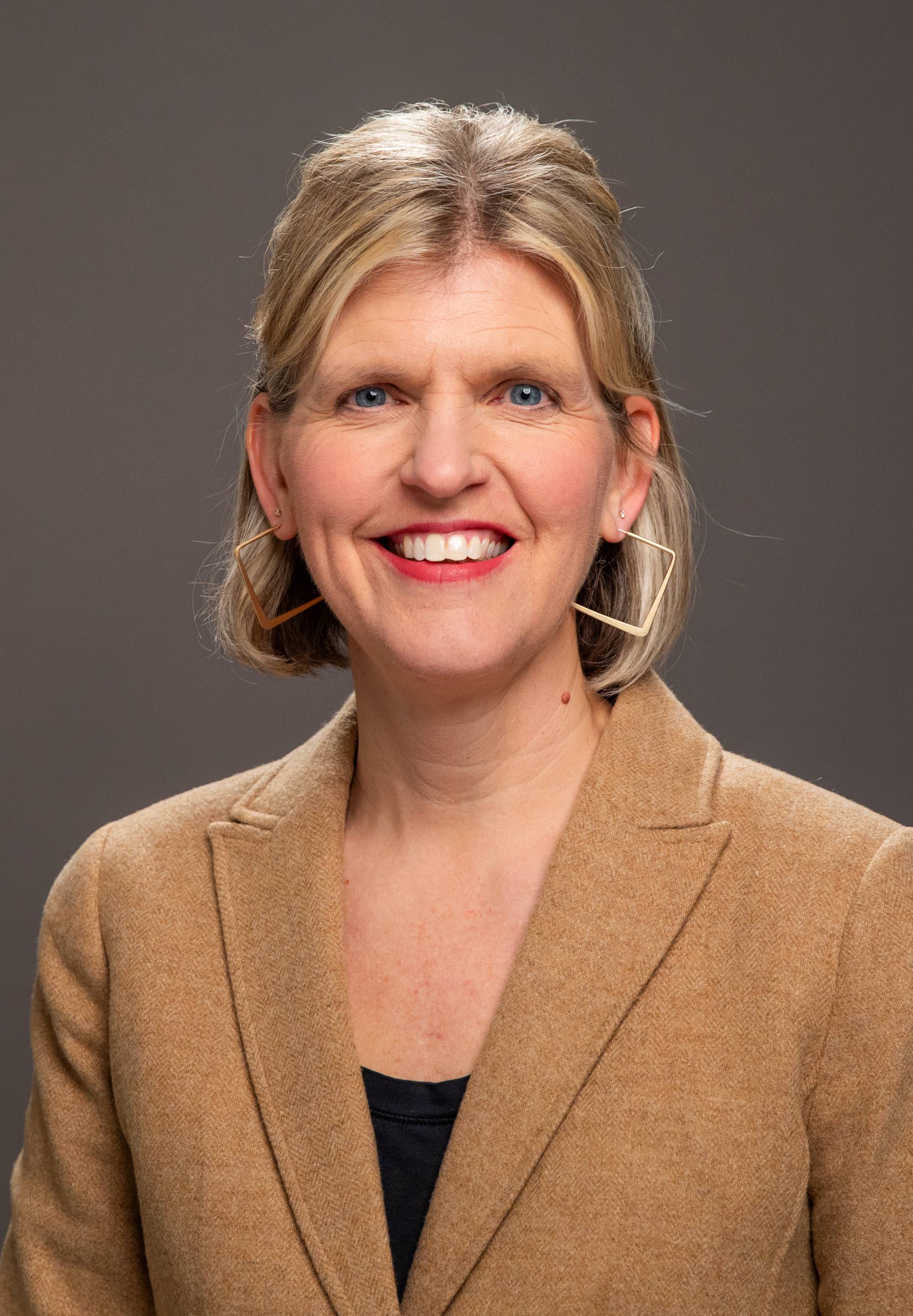 Christine Mutch